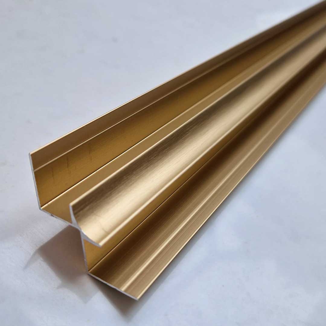 10mm Brushed Gold Aluminium Internal Corner Trim - Wall Forma