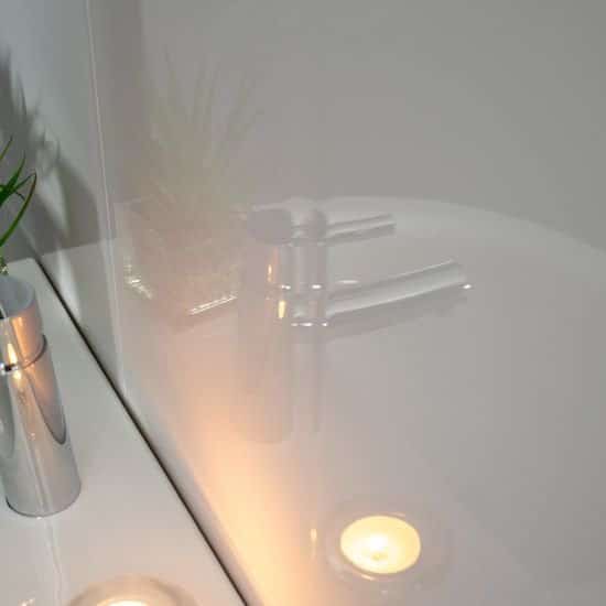 10mm White Gloss Shower Panel 1M x 2.4M - Wall Forma