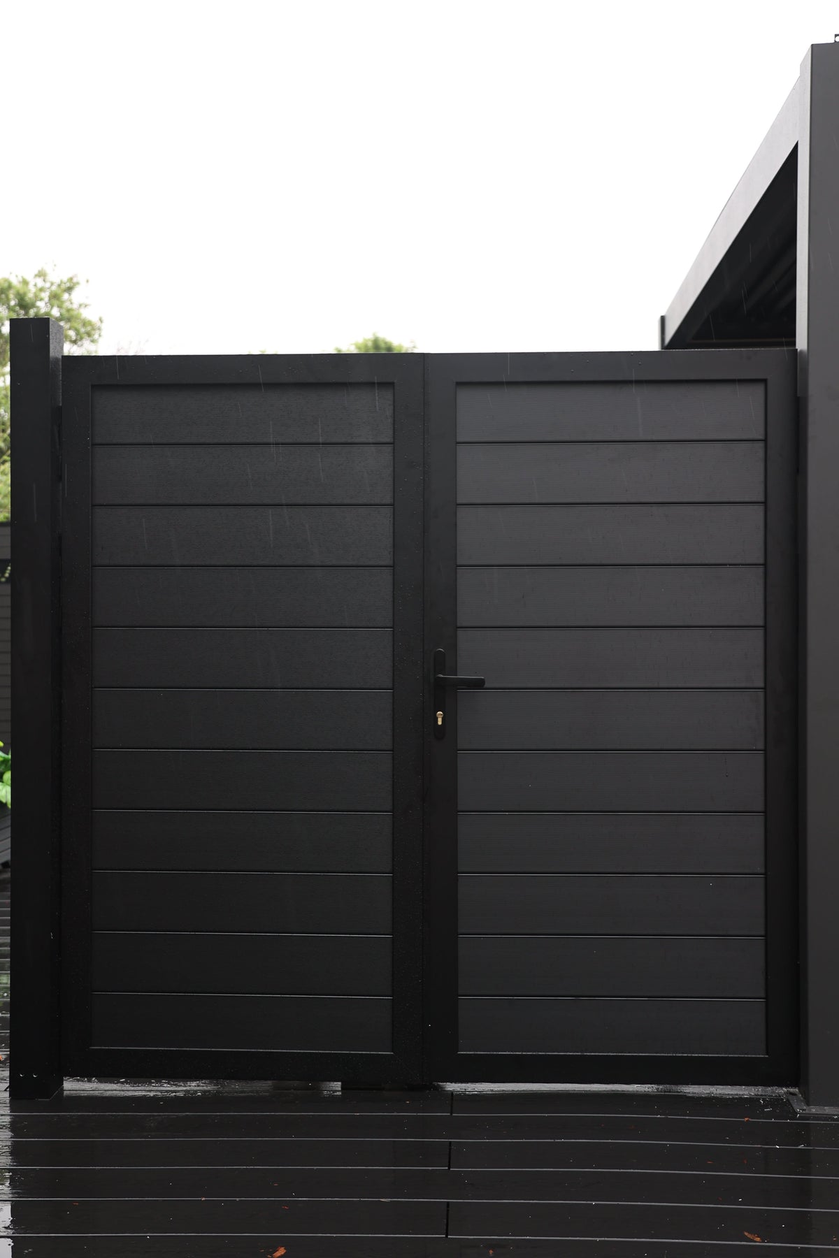 Aluminum Premium Fence Gate 10x6 – Modern, Heavy Duty, Full Privacy - Wall Forma