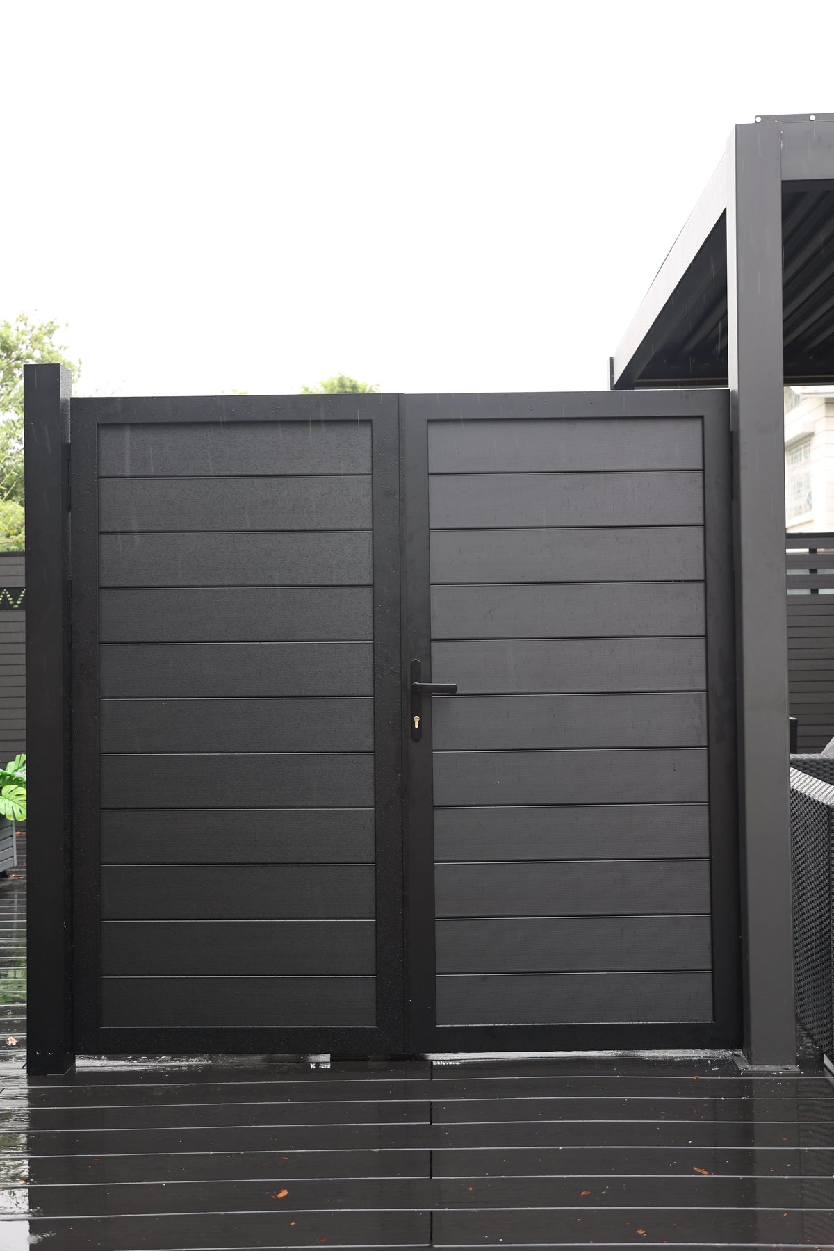 Aluminum Premium Fence Gate 10x6 – Modern, Heavy Duty, Full Privacy - Wall Forma