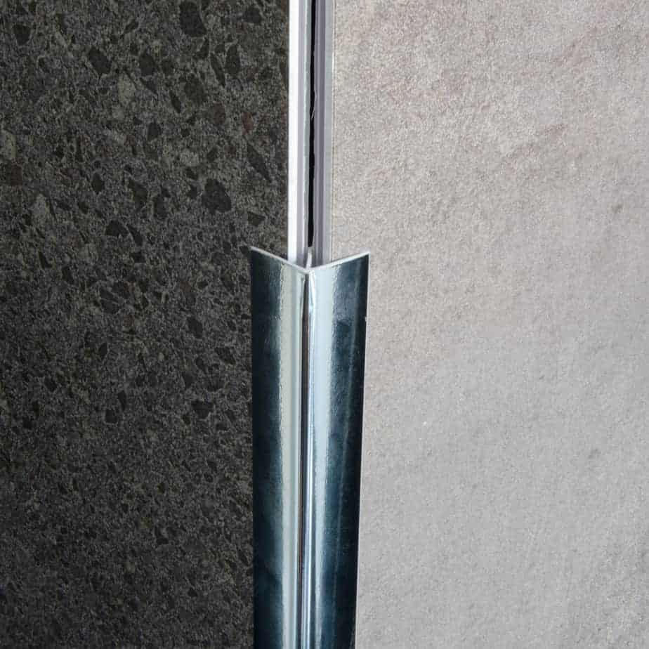 8mm Chrome External Corner Trim - Wall Forma