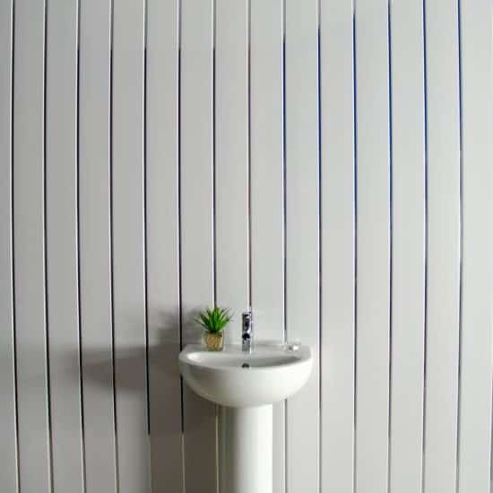 8mm White Gloss With 2 Chrome Strip Wall & Ceiling Panel - Pack of 4 - Wall Forma